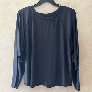 Active Long Sleeve Women's Top